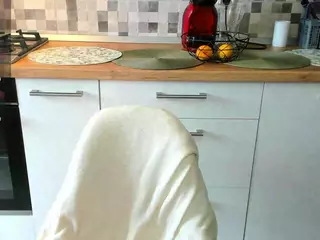 eveeevian's Live Sex Cam Show