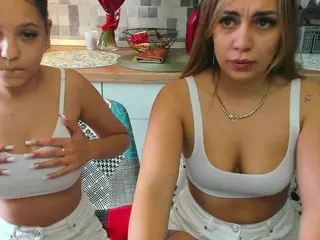 eveeevian's Live Sex Cam Show