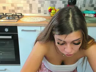 eveeevian's Live Sex Cam Show