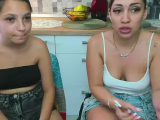 eveeevian's Live Sex Cam Show