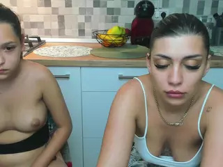 eveeevian's Live Sex Cam Show