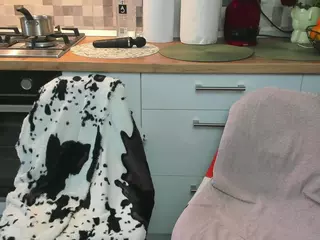 eveeevian's Live Sex Cam Show