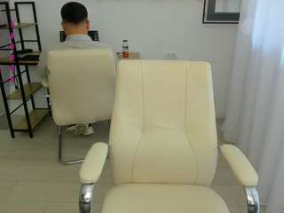 Live cam show with eveeevian