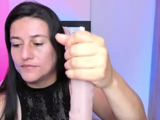 april-johnson's Live Sex Cam Show
