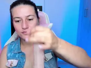 april-johnson's Live Sex Cam Show
