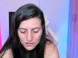 april-johnson's Live Sex Cam Show