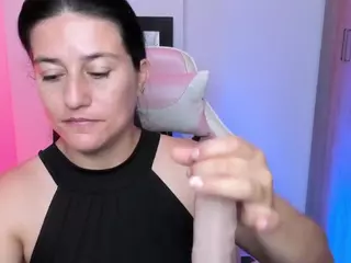 april-johnson's Live Sex Cam Show