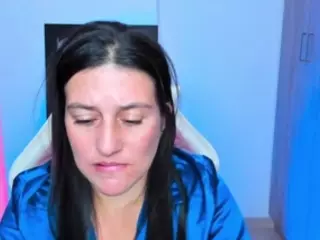 april-johnson's Live Sex Cam Show