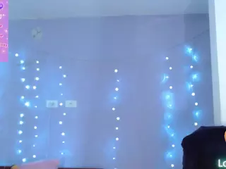 paulinag's Live Sex Cam Show