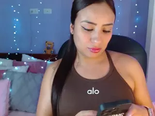 paulinag's Live Sex Cam Show
