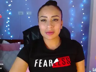 paulinag's Live Sex Cam Show