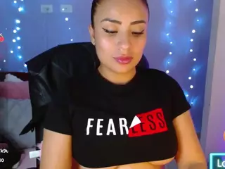 paulinag's Live Sex Cam Show