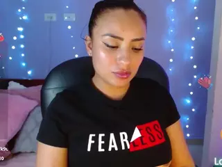 paulinag's Live Sex Cam Show