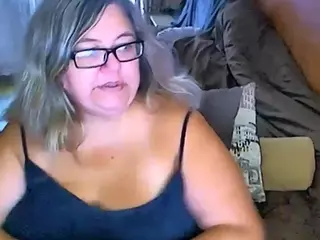 Lana's Live Sex Cam Show