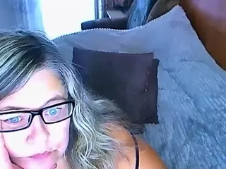 Lana's Live Sex Cam Show