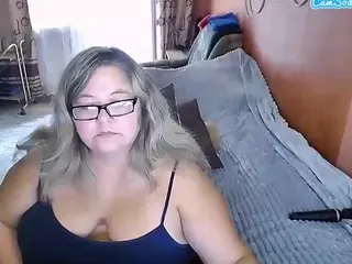 Lana's Live Sex Cam Show