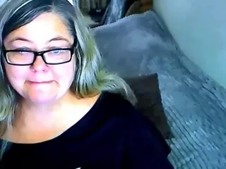 Lana's Live Sex Cam Show