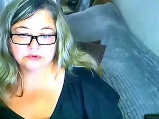 Lana's Live Sex Cam Show