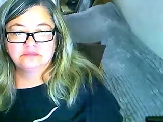 Lana's Live Sex Cam Show