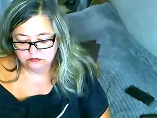 Lana's Live Sex Cam Show