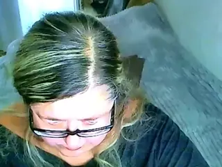 Lana's Live Sex Cam Show