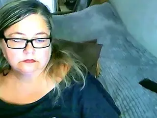 Lana's Live Sex Cam Show