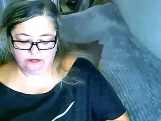 Lana's Live Sex Cam Show