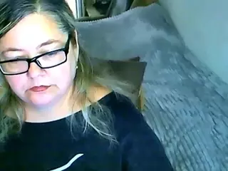 Lana's Live Sex Cam Show