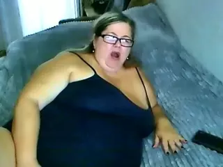 Lana's Live Sex Cam Show