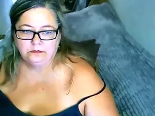 Lana's Live Sex Cam Show
