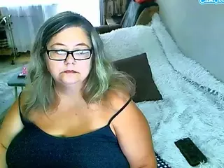 Lana's Live Sex Cam Show
