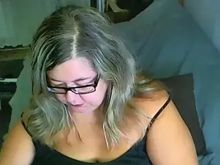 Lana's Live Sex Cam Show