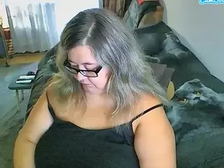 Lana's Live Sex Cam Show