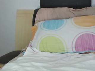 Live cam show with saaramiiller