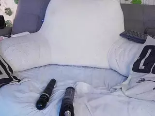 amelia-lov's Live Sex Cam Show