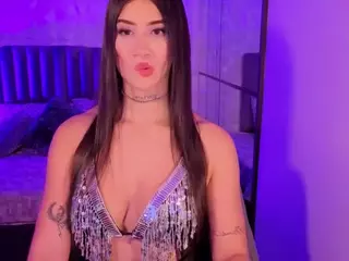 BriannaSalinas's Live Sex Cam Show
