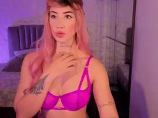 BriannaSalinas's Live Sex Cam Show