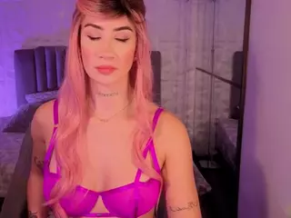 BriannaSalinas's Live Sex Cam Show