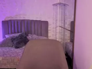 BriannaSalinas's Live Sex Cam Show