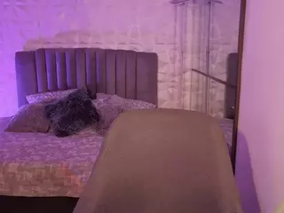 BriannaSalinas's Live Sex Cam Show