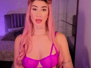 BriannaSalinas's Live Sex Cam Show