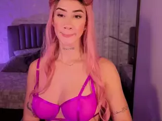 BriannaSalinas's Live Sex Cam Show