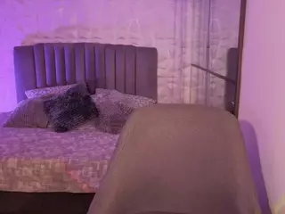 BriannaSalinas's Live Sex Cam Show