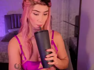 BriannaSalinas's Live Sex Cam Show