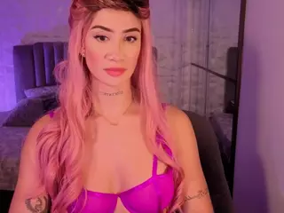 BriannaSalinas's Live Sex Cam Show