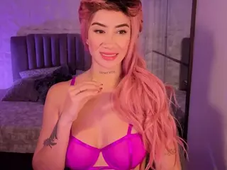 BriannaSalinas's Live Sex Cam Show