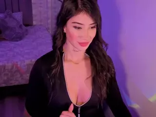BriannaSalinas's Live Sex Cam Show