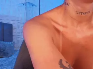 BriannaSalinas's Live Sex Cam Show