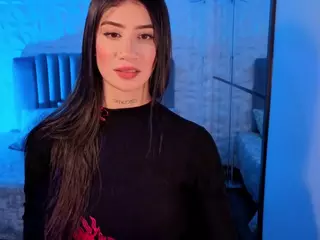 BriannaSalinas's Live Sex Cam Show