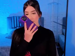BriannaSalinas's Live Sex Cam Show